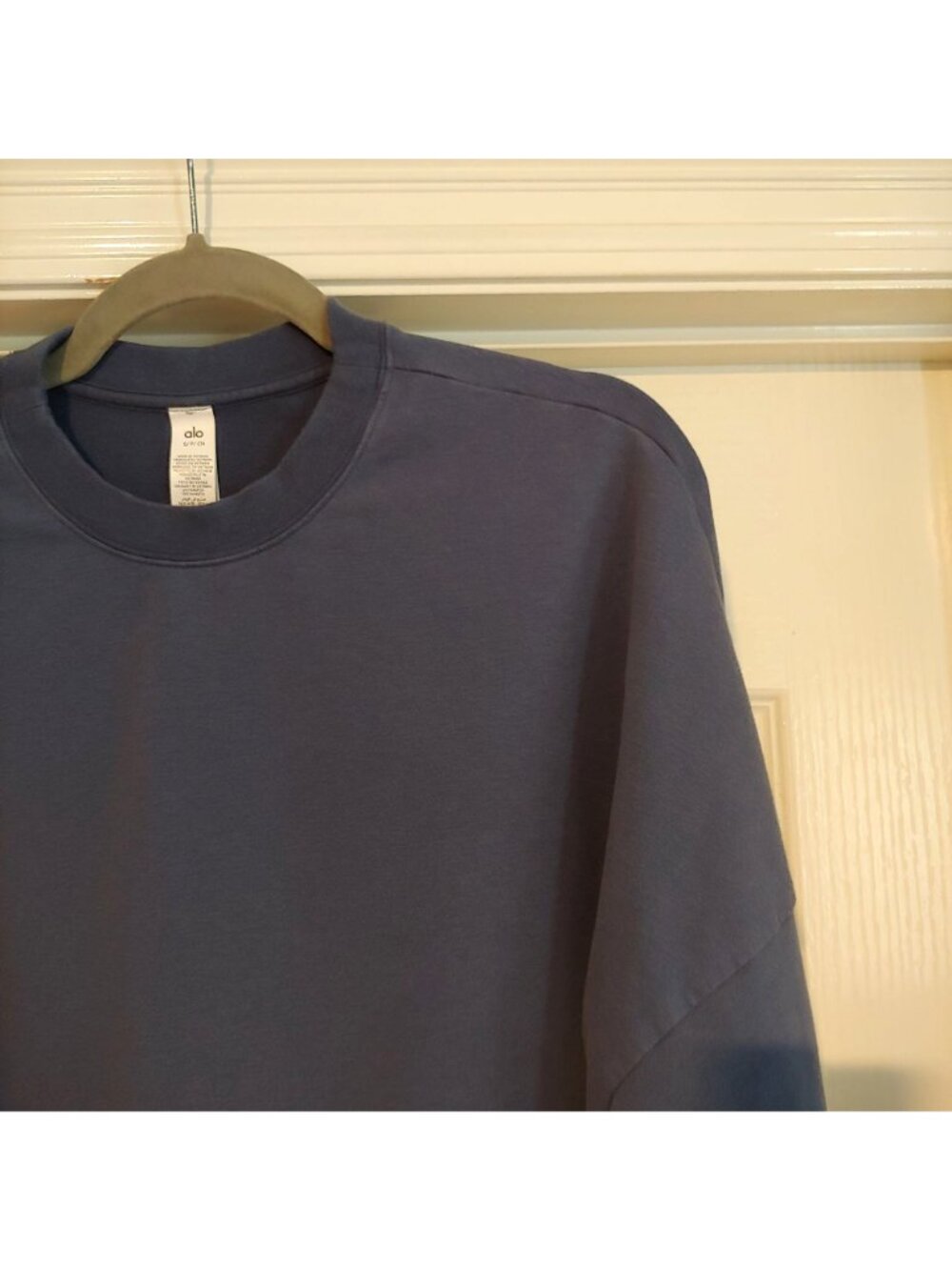 Alo Yoga Blue Cropped Sweatshirt Soft Athleisure Activewear Y2k Cleangirl S - Picture 4 of 10